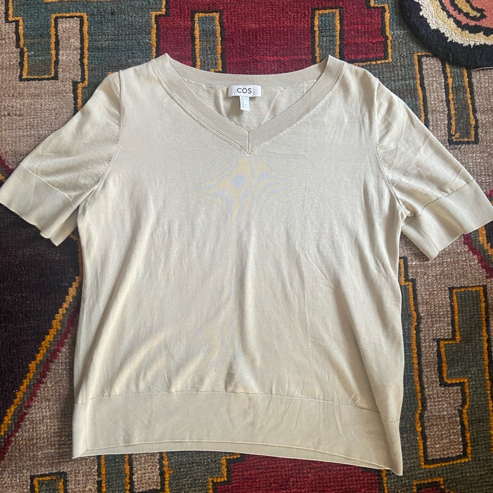 COS silk cotton V-neck T-shirt